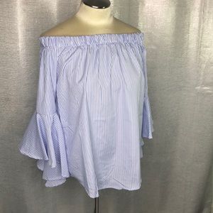 NWOT kontrol blouse szL B5